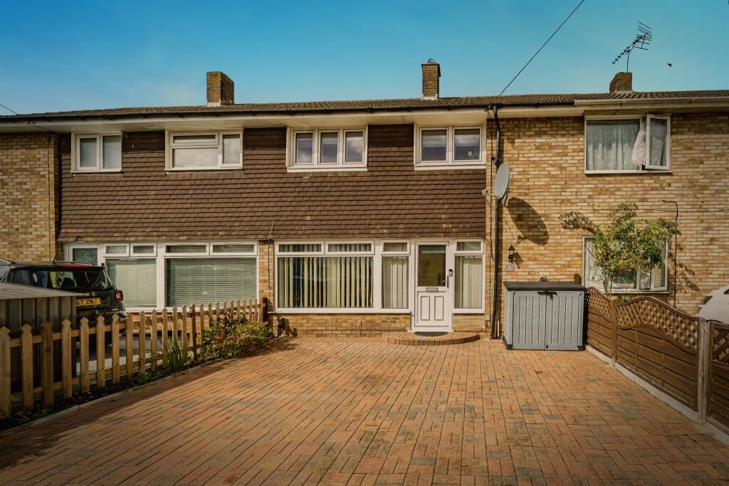 Main image of property: Farnley Road, Aylesbury