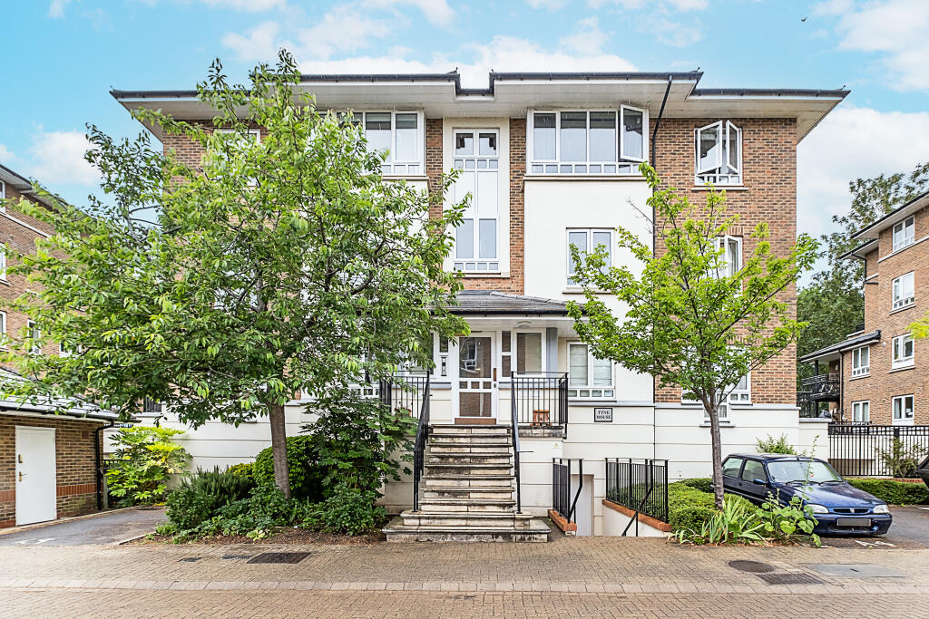 Main image of property: Samuel Gray Gardens, Kingston Upon Thames, KT2