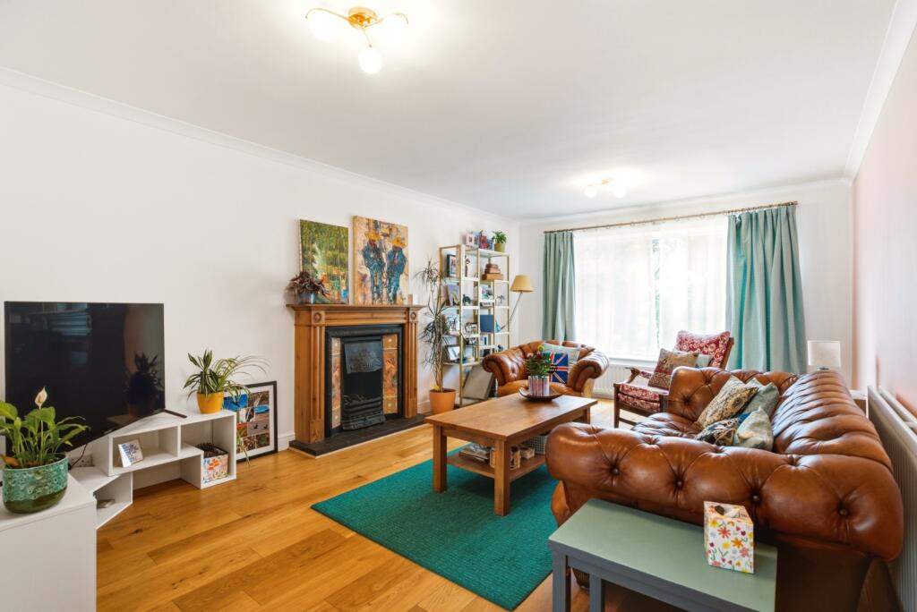 House in St Albans, Tyttenhanger, The Camp - View 2