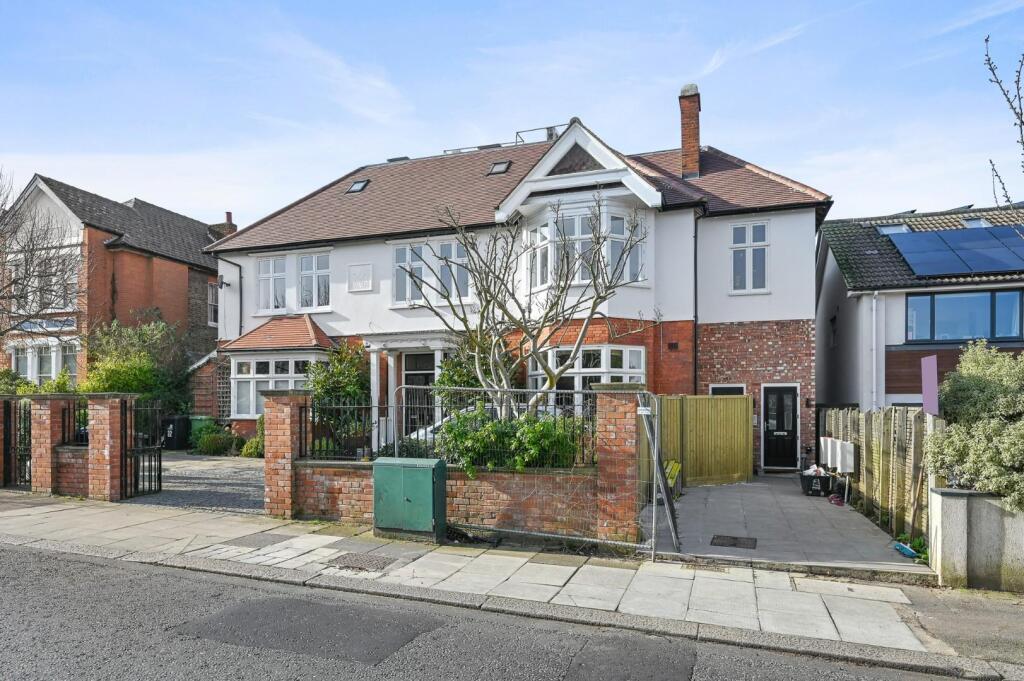 Woodfield Road, Ealing - View 5