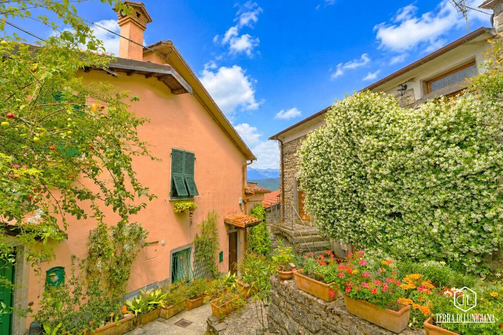 Main image of property: Mulazzo, Lunigiana, Tuscany