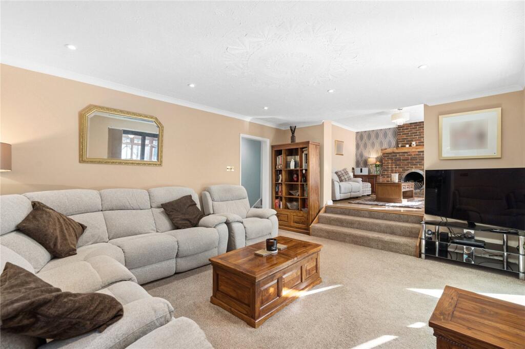 House in Rochester - View 3