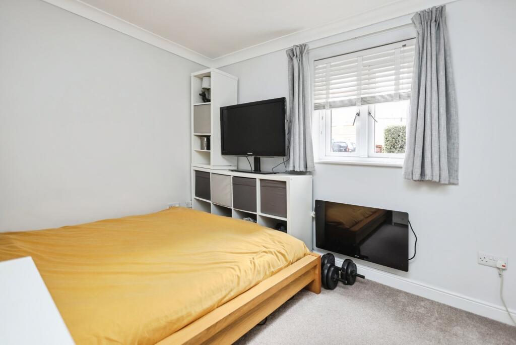 Apartment in Worcester - More