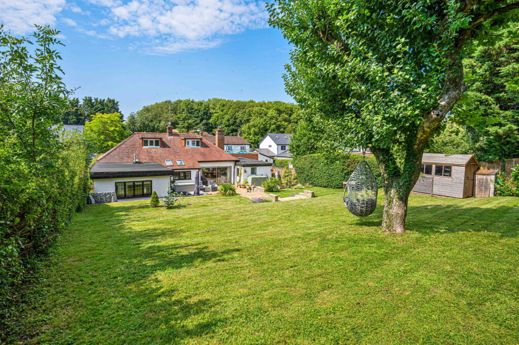 Additional image 41 of Codicote Road, Welwyn, AL6