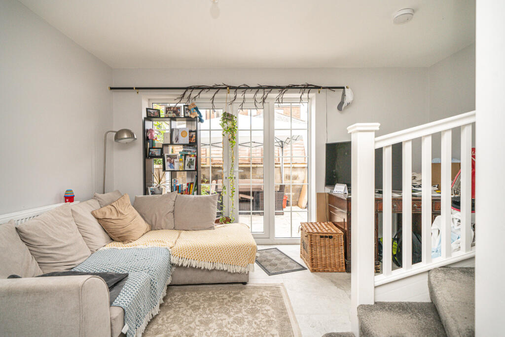 Apartment in Hemel Hempstead - View 4
