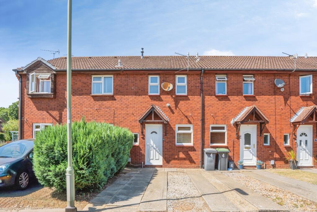 Main image of property: Sentinel Close, WATERLOOVILLE, Hampshire, PO7