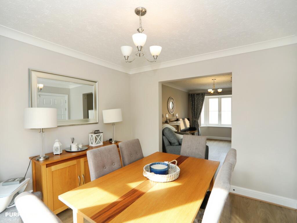 House in Cardiff, Hendredenny, Penyrheol Trecenydd & Energlyn - More
