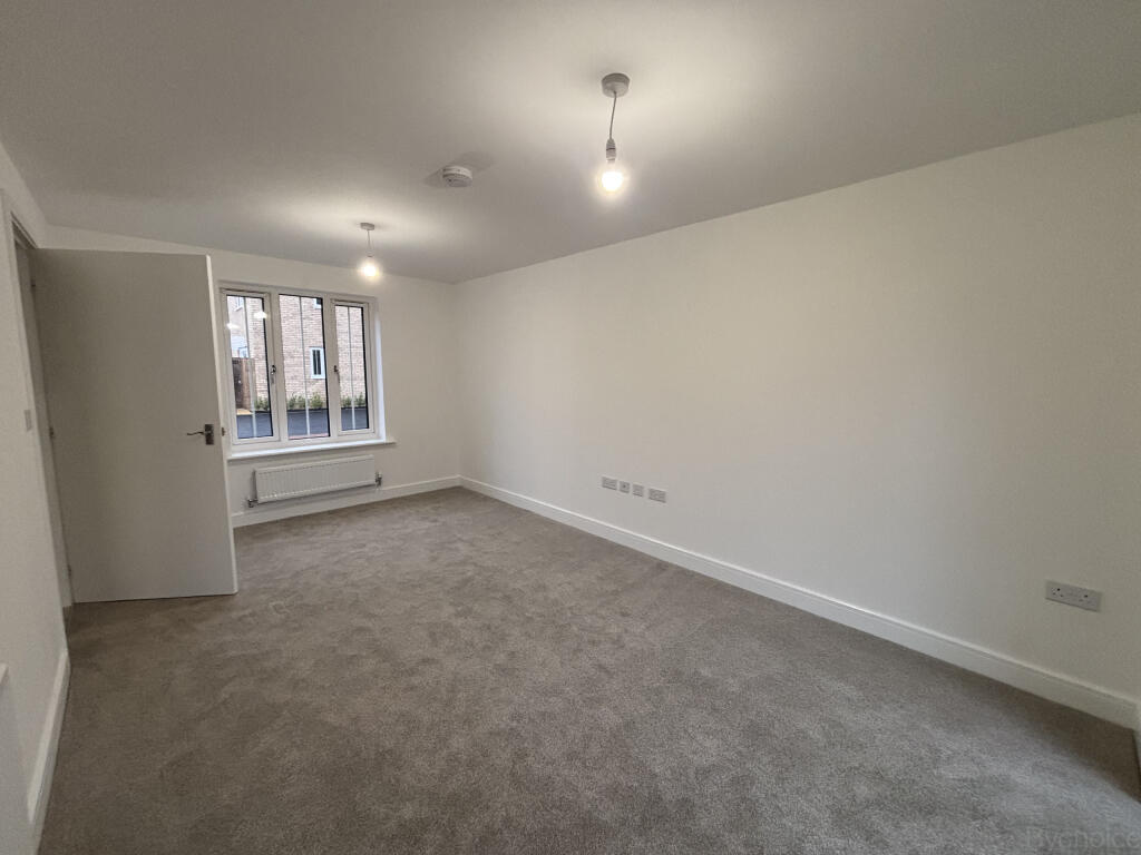 Sargeant Way, Hethersett, Norwich, Norfolk photo 3