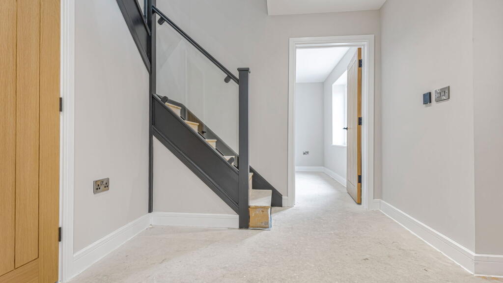 Additional image 15 of Wharf Farm, Dickens Heath Road