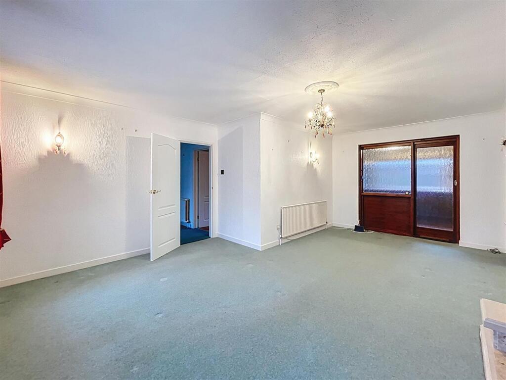 Siddeley Avenue, Kenilworth photo 4