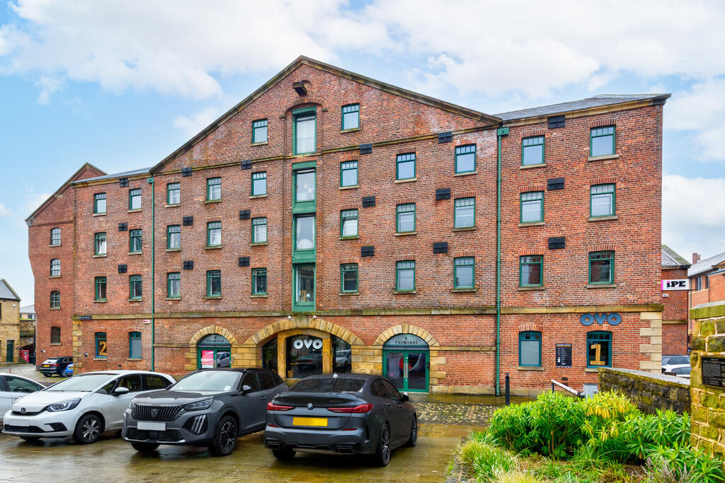 Main image of property: The Warehouse, Victoria Quays, Sheffield, S2 5SY
