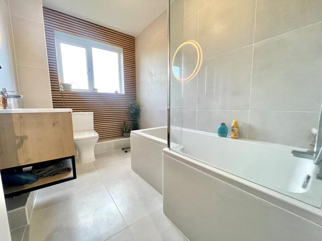 Additional image 15 of Avalon, Lilliput, Poole BH14