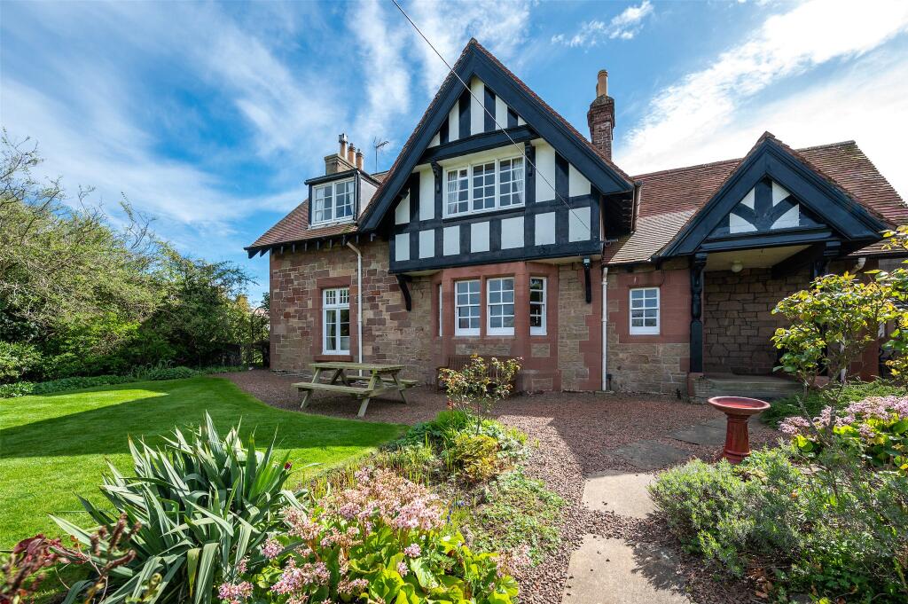 4-bed detached on Littledean, 4 Abbey Crescent, North Berwick, East Lothian, £850,000