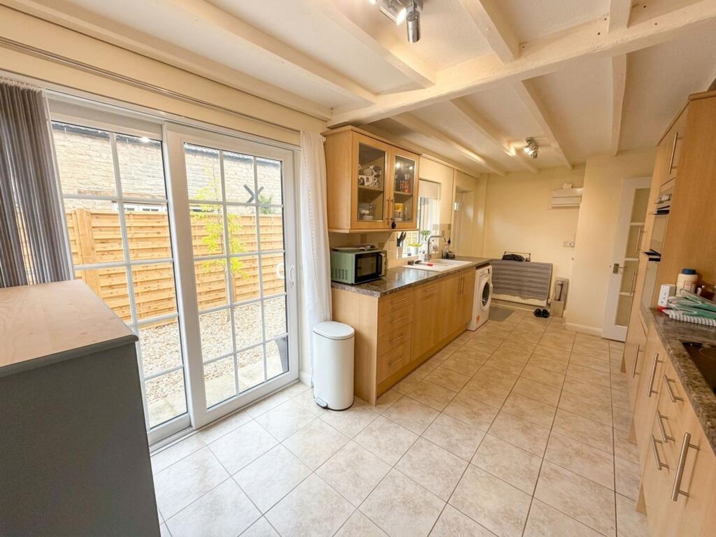 House in Nottingham - View 3