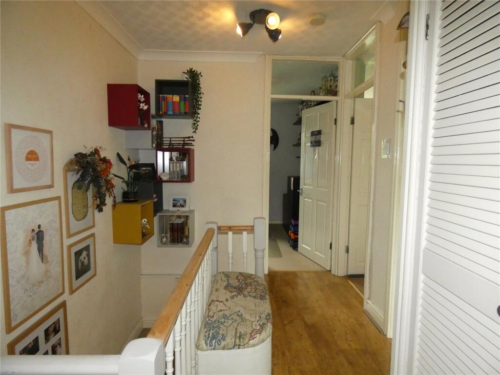 House in Llandudno, Llandygai - More