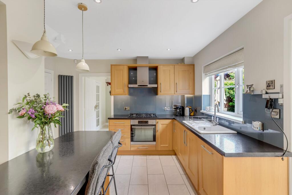 House in Gedling, Woodthorpe - View 2