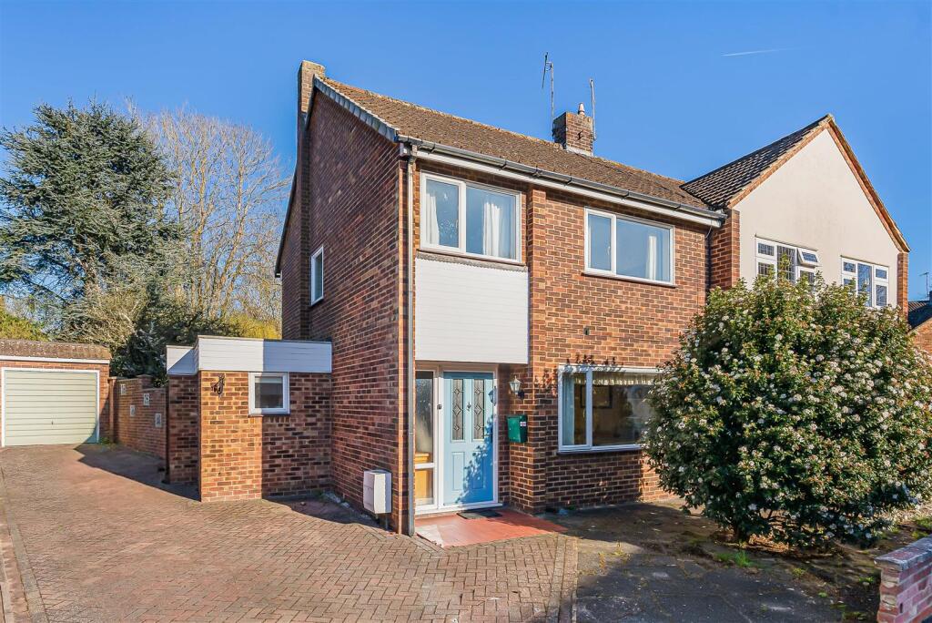 Main image of property: Stortford Hall Park, Bishop's Stortford