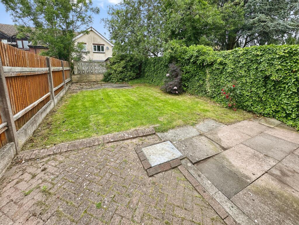 Bradshaw Meadow, Hatton, Derby, DE65 photo 2