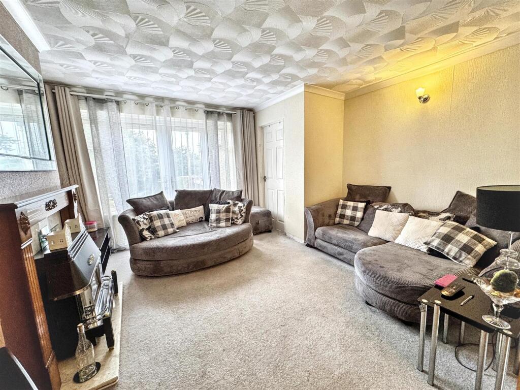 House in Newport, Pentre-Poeth, Graig - View 4