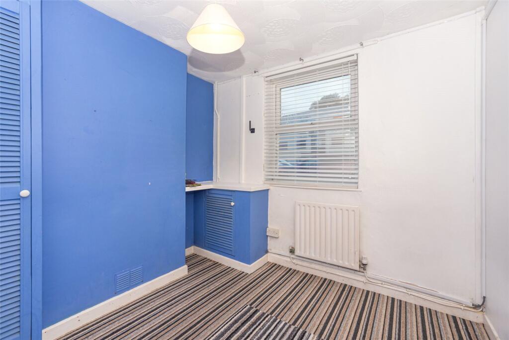 Caernarfon Road, Bangor, Gwynedd, LL57 photo 4