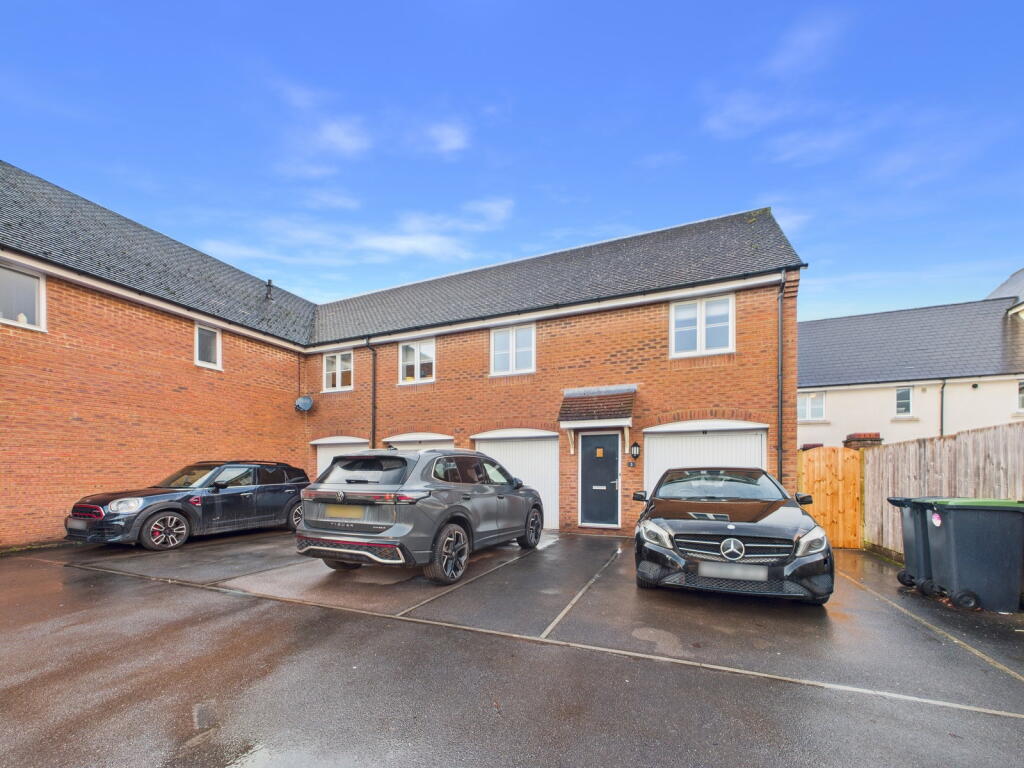 2-bed house on Greenfinch Close, Melksham, SN12 7GP, £210,000