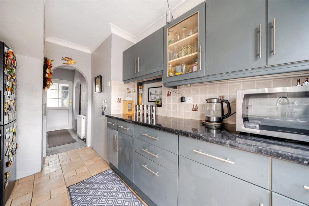House in Bromley - View 4