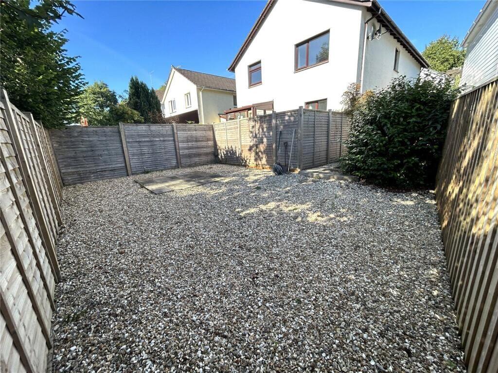 Apartment in Exeter - View 4