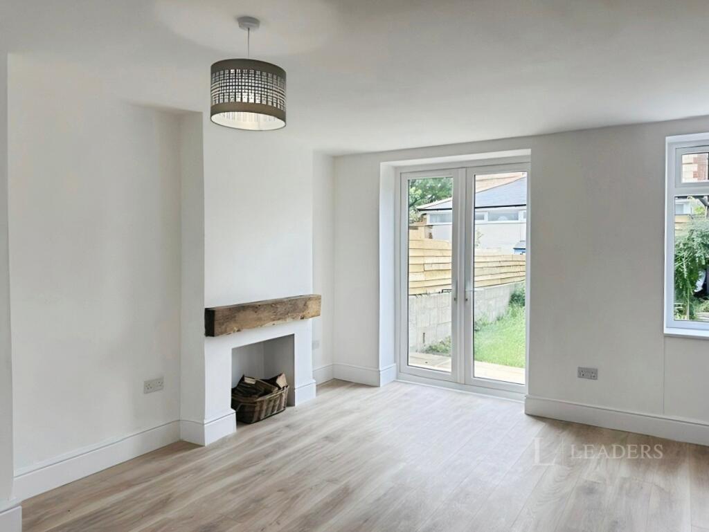 House in Vale of White Horse, Great Faringdon - View 4