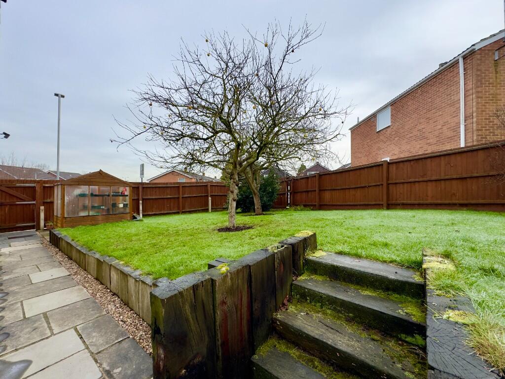 Hillside Road, Bramcote, NG9 photo 4