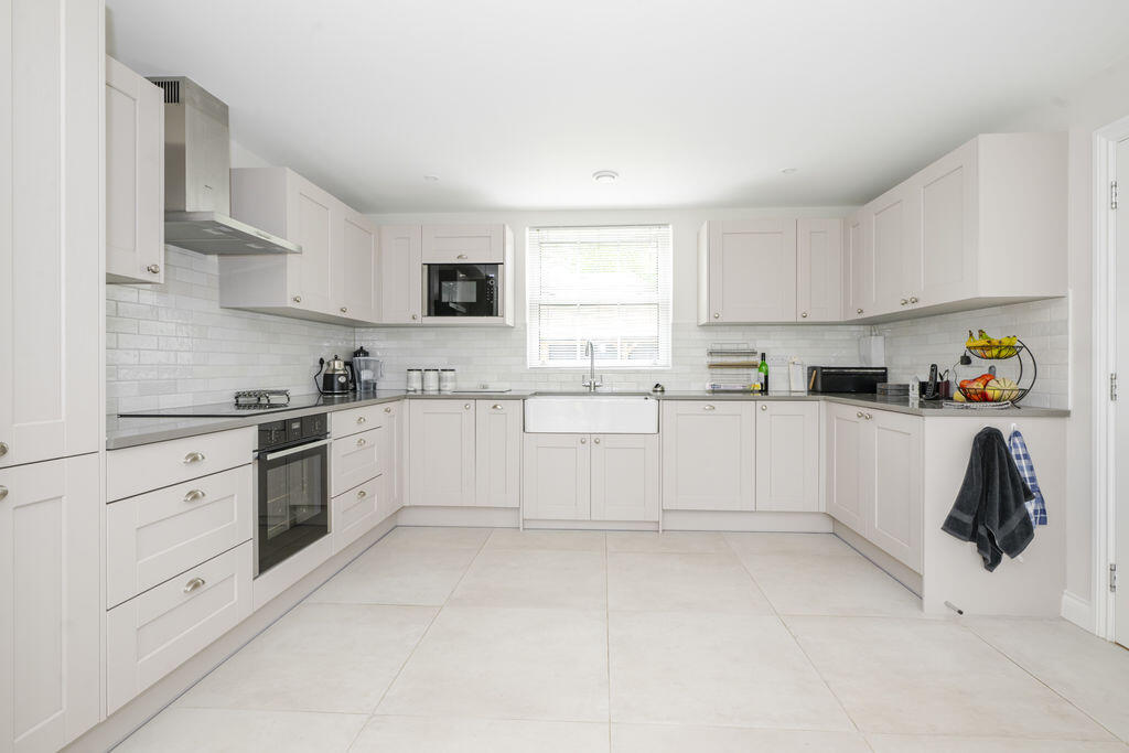 House in Wealden, Heathfield and Waldron - View 5