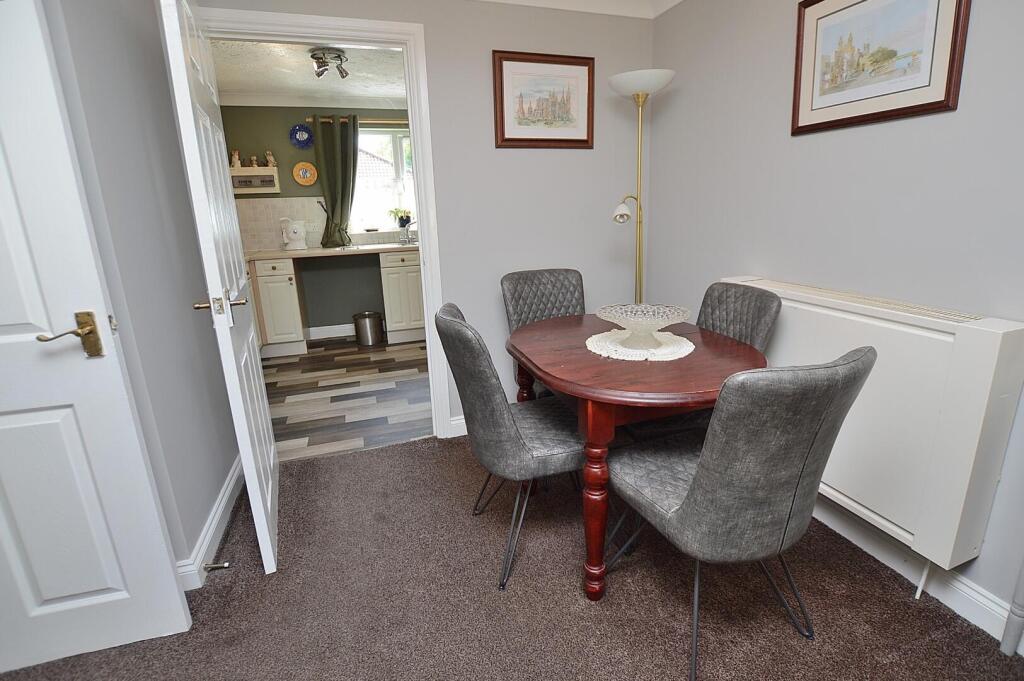 House in East Lindsey, Viking Estate, Woodhall Spa - View 4