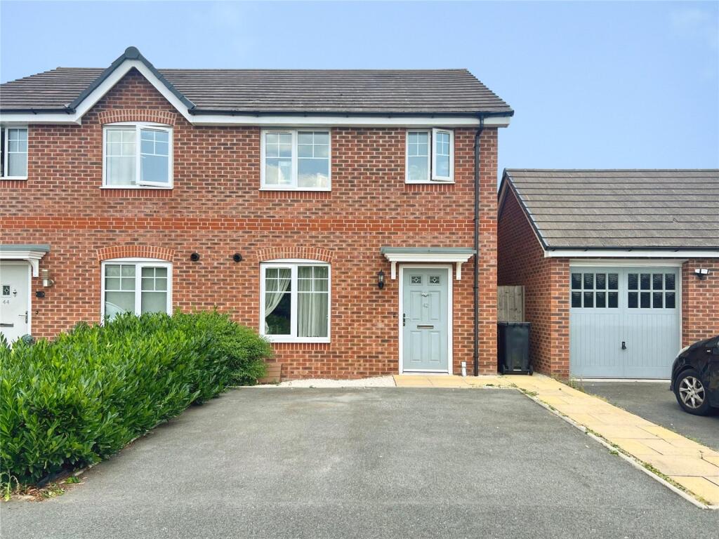 Main image of property: Harvest Way, Nuneaton, Warwickshire, CV10