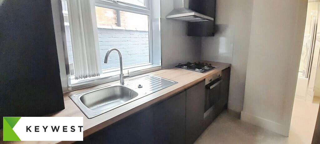 House in Leicester - View 3