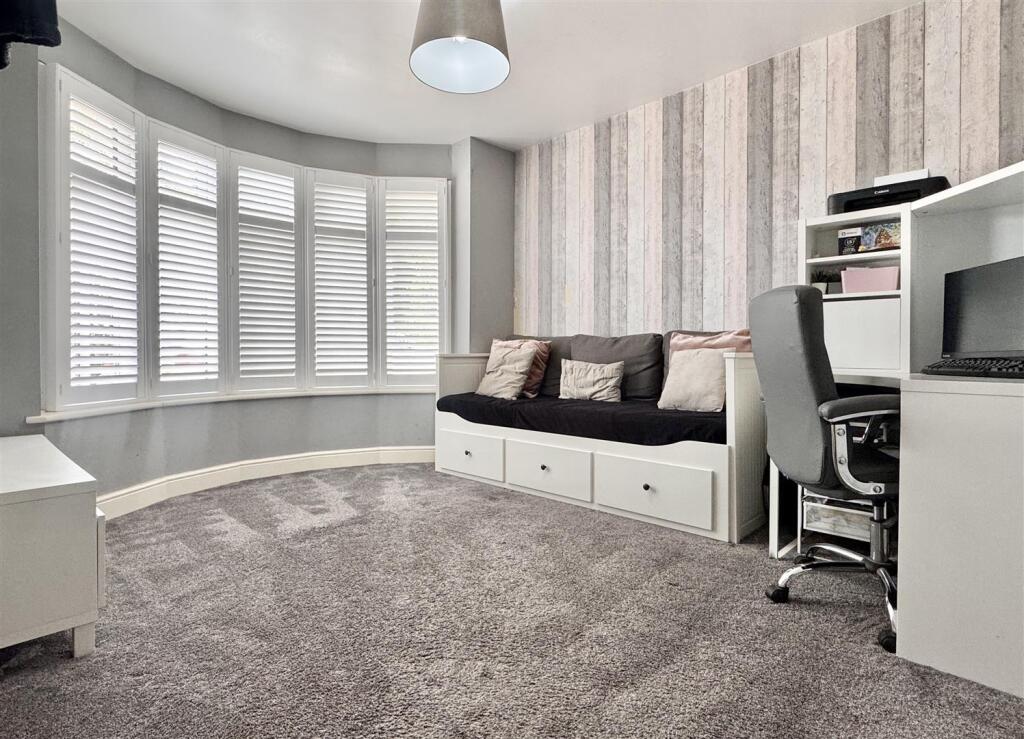 House in Braintree, Bocking Churchstreet - More