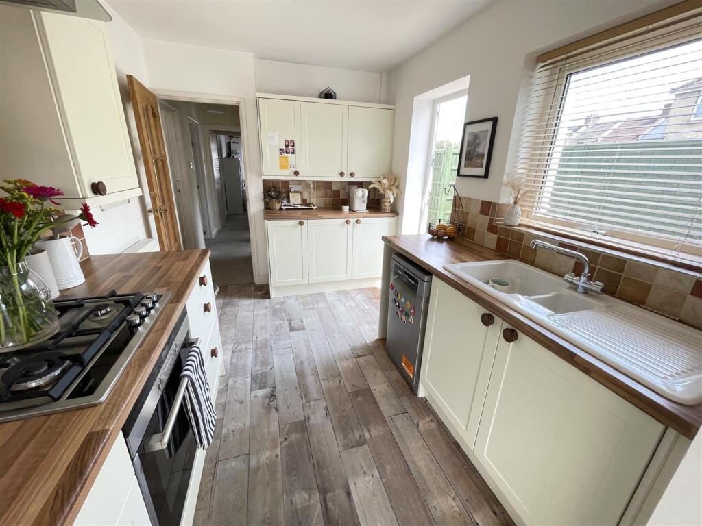 House in Salisbury - View 4