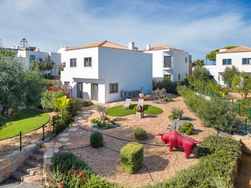 Main image of property: Algarve, Lagoa
