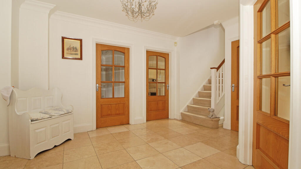 Baylis Place, Bickley, Bromley photo 4