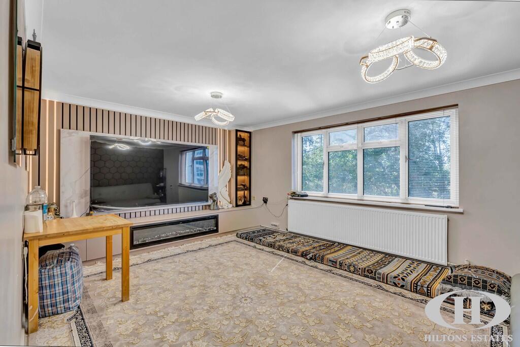 Main image of property: Convent Way, Southall