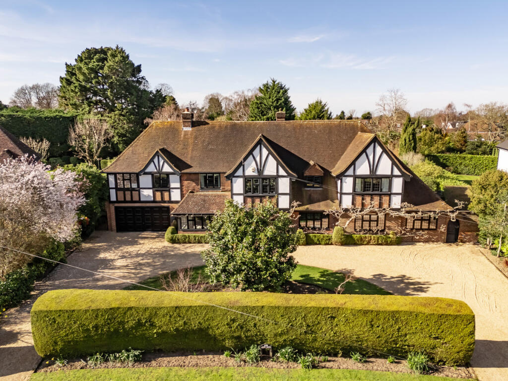 Main image of property: Silverdale Avenue, Walton-on-thames, KT12 1