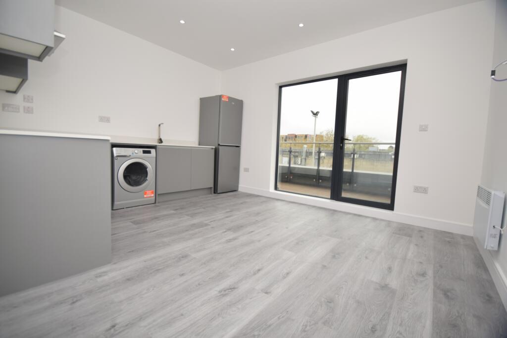 Additional image 4 of Town Centre, Hatfield, AL10