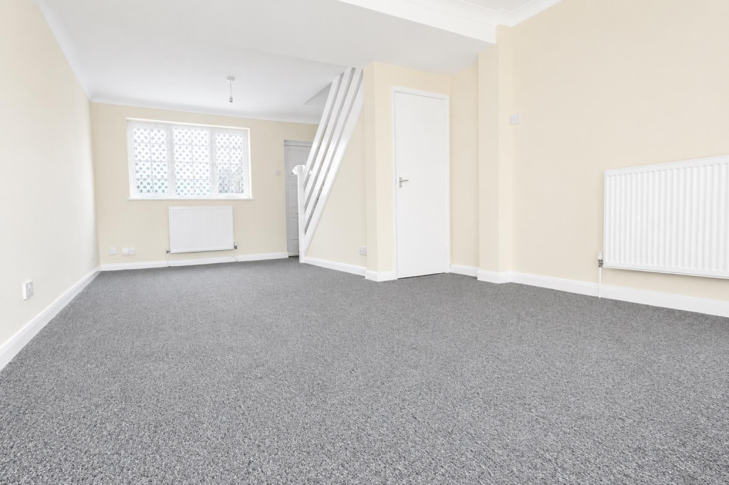 House in Rochester - View 2