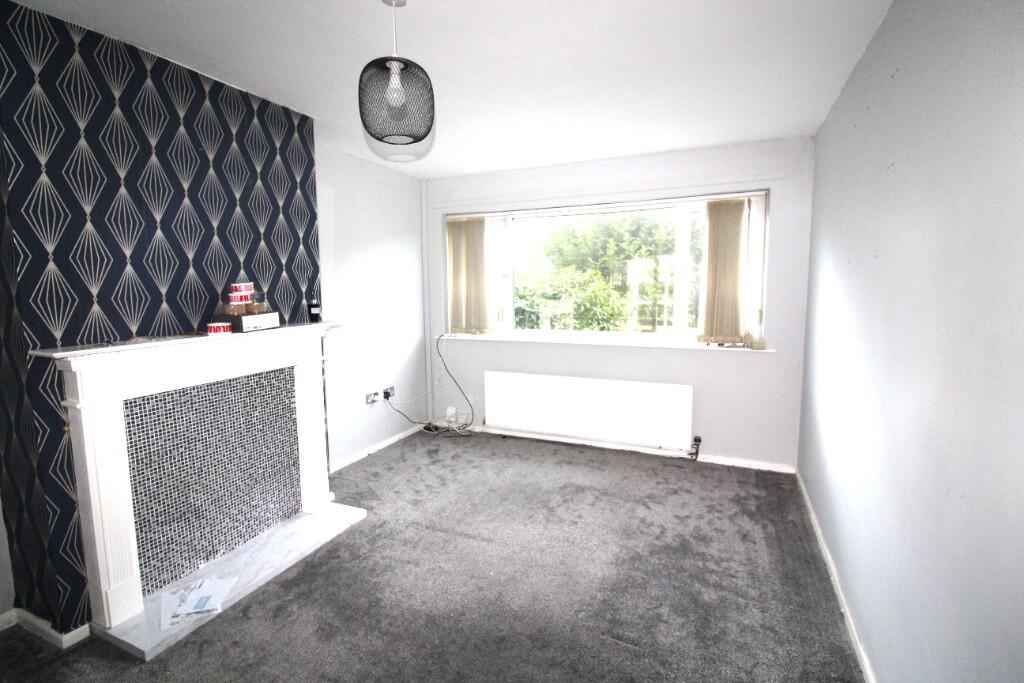 Meadowcroft Road, Leyland, Lancashire, PR25 photo 4