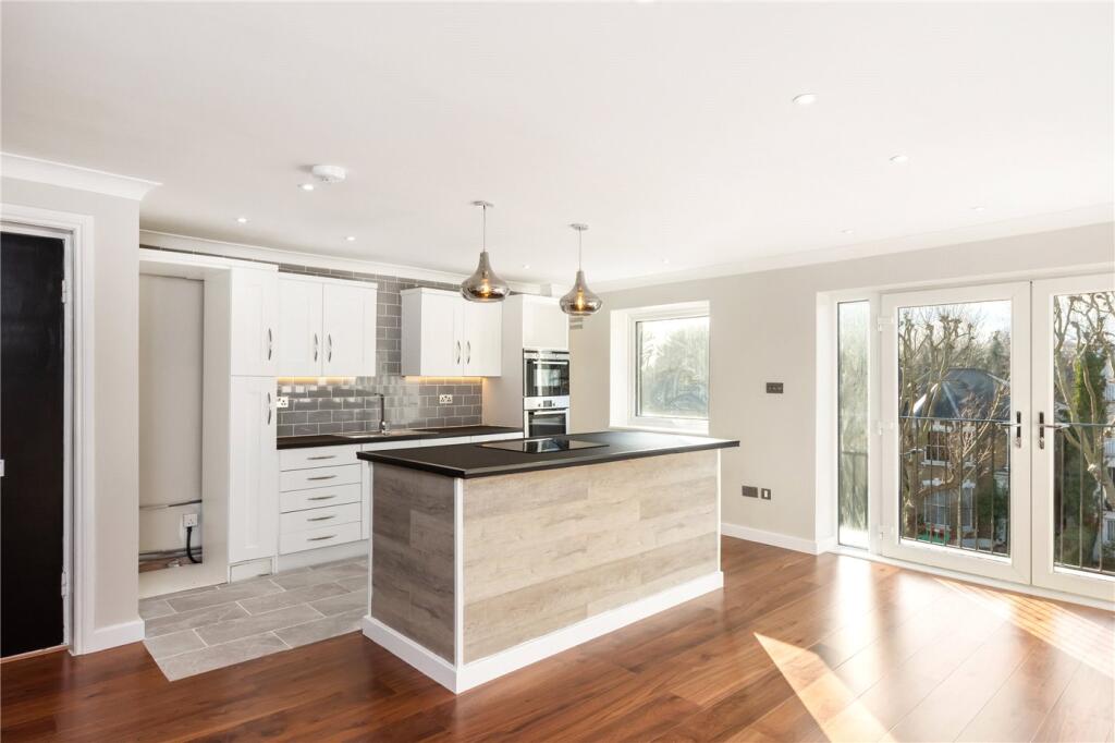 Main image of property: Fountayne Road, London, N16