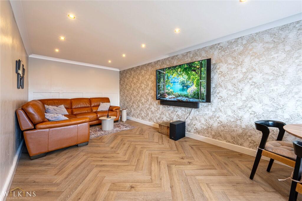 Additional image 4 of Hampton Close, Tamworth, Staffordshire, B79