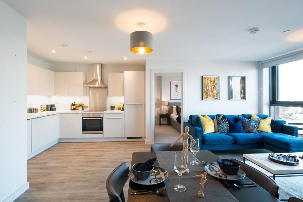 Main image of property: Duet, The Quays, Manchester, Greater Manchester, M50