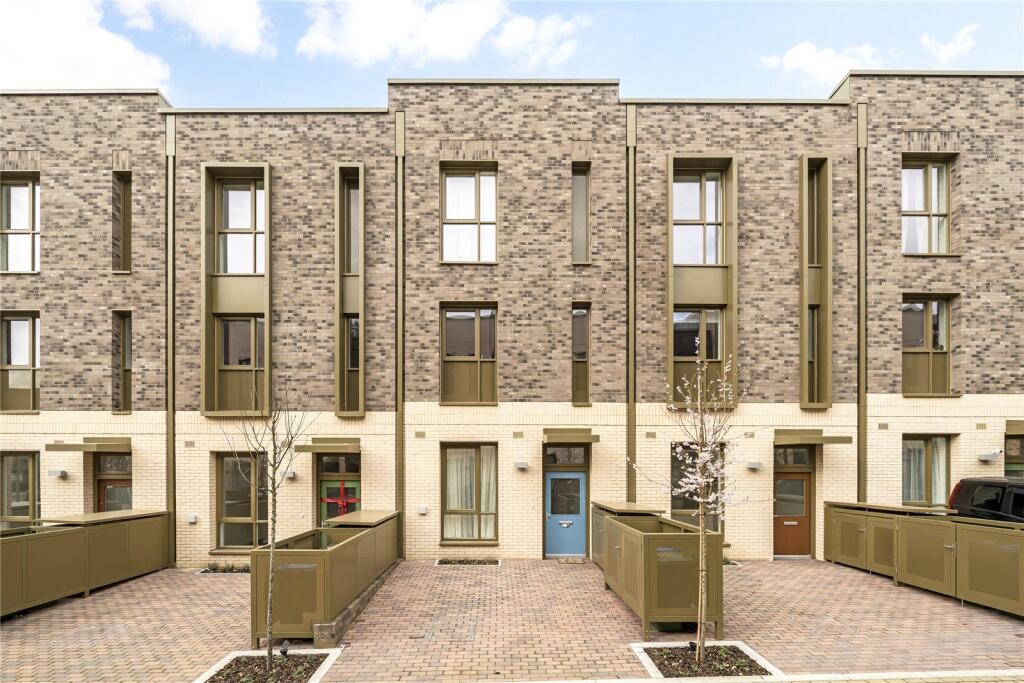 Main image of property: Baldwin Lane, Kidbrooke, London, SE3