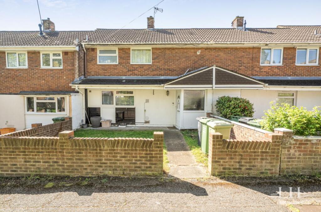 Main image of property: Clayburn Side, Basildon
