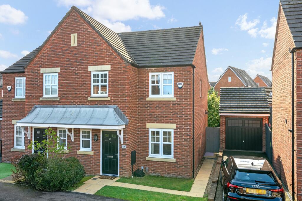 Main image of property: Higher End Close, Billinge, Wigan. WN5 7EE