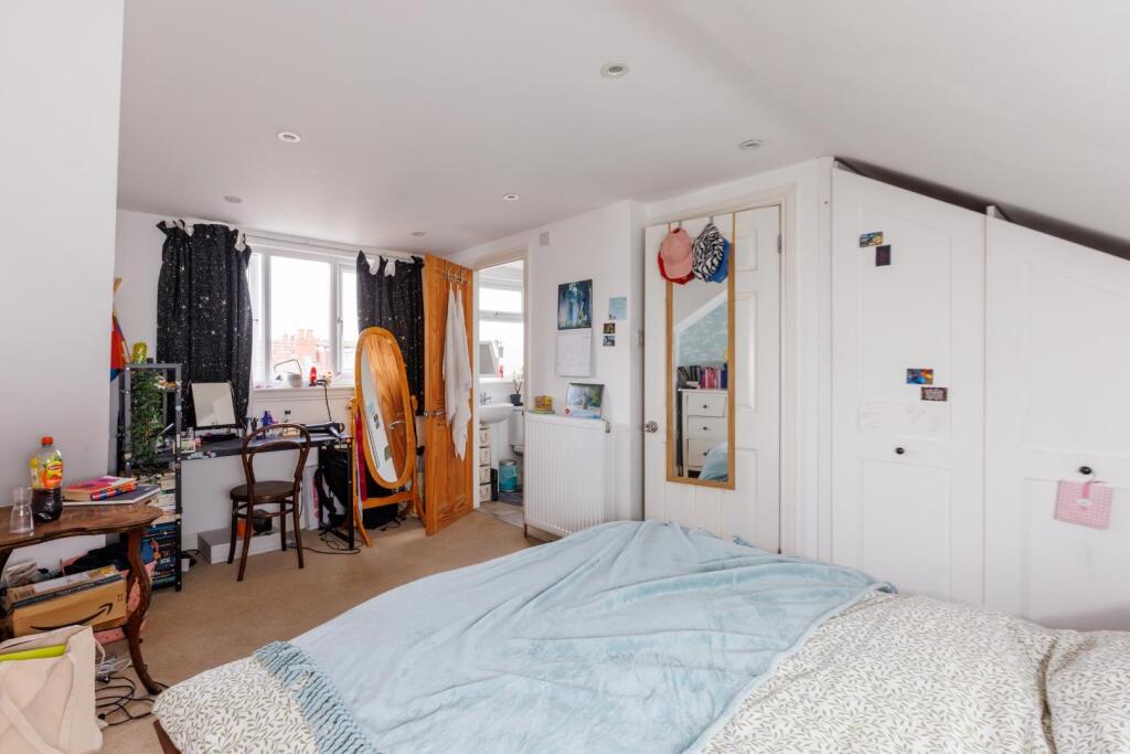 Gatton Road, St Werburghs photo 5