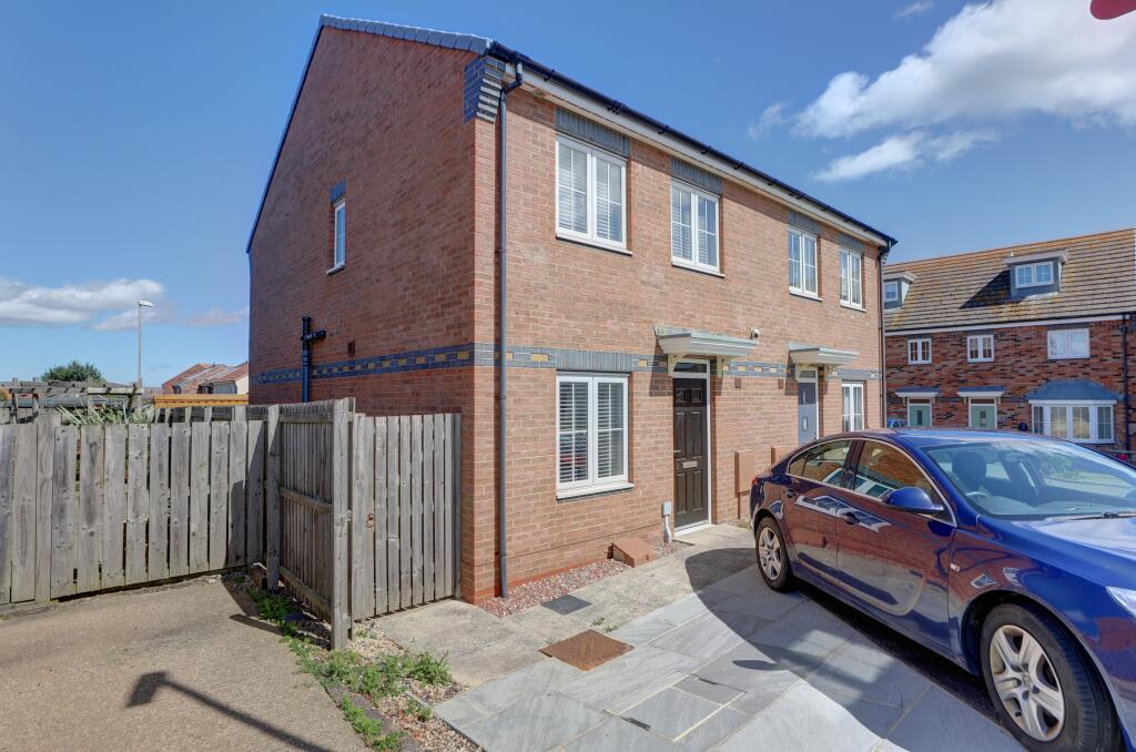 Main image of property: 1 Twickenham Court, Whitby, North Yorkshire, YO21 3FF